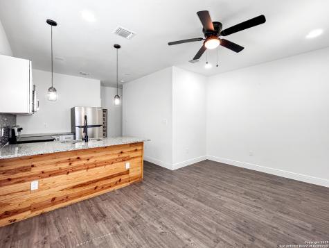 438 Gulf San Antonio TX 78202