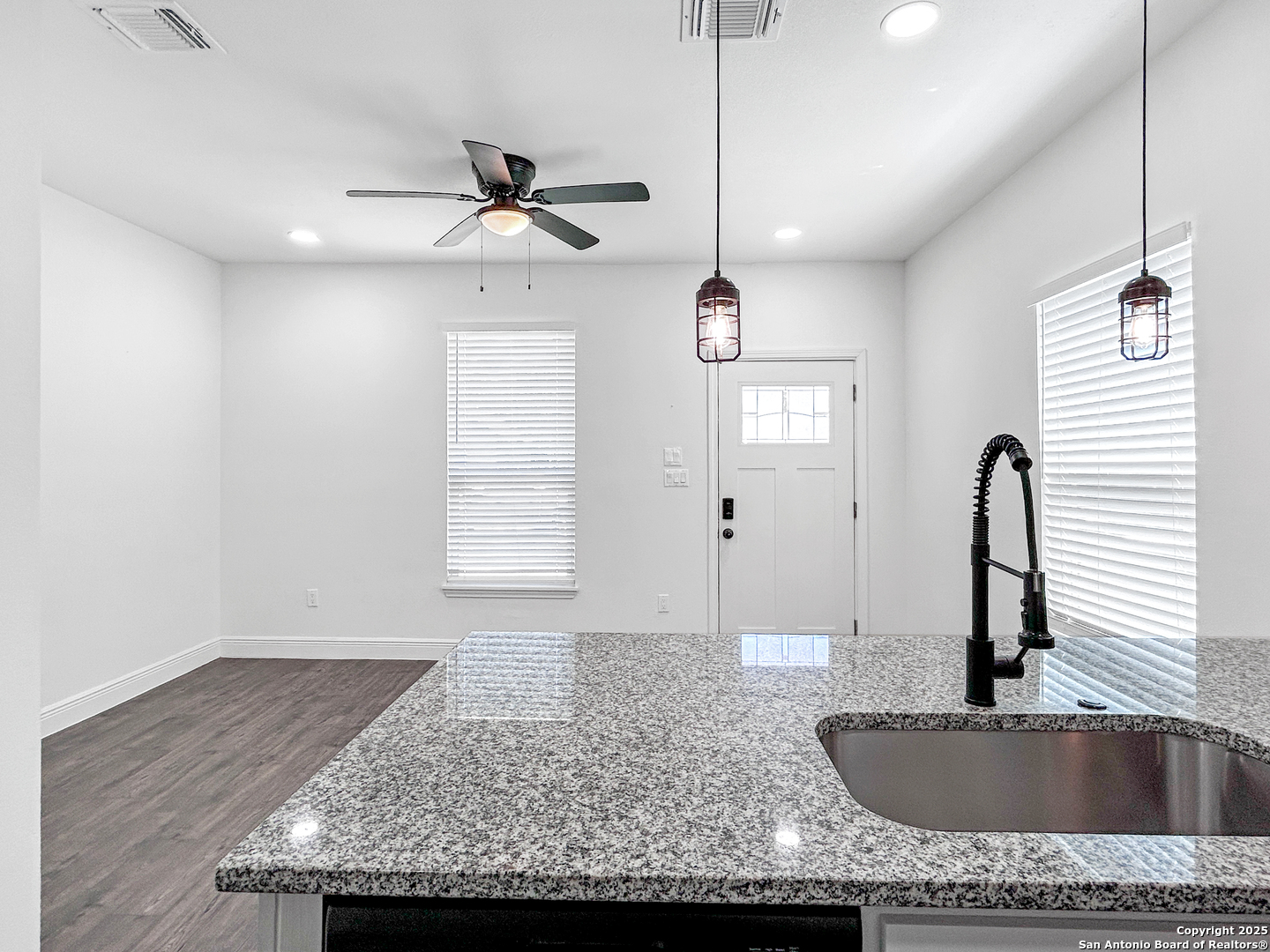 438 Gulf San Antonio TX 78202