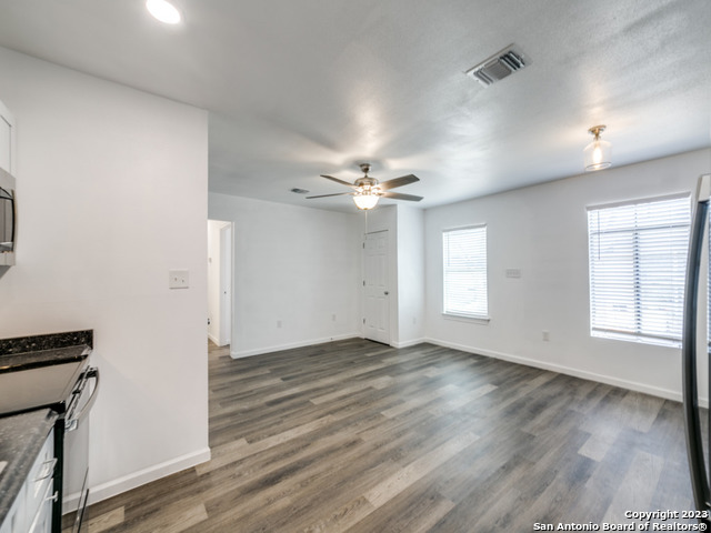 307 Tanglewood San Antonio TX 78216