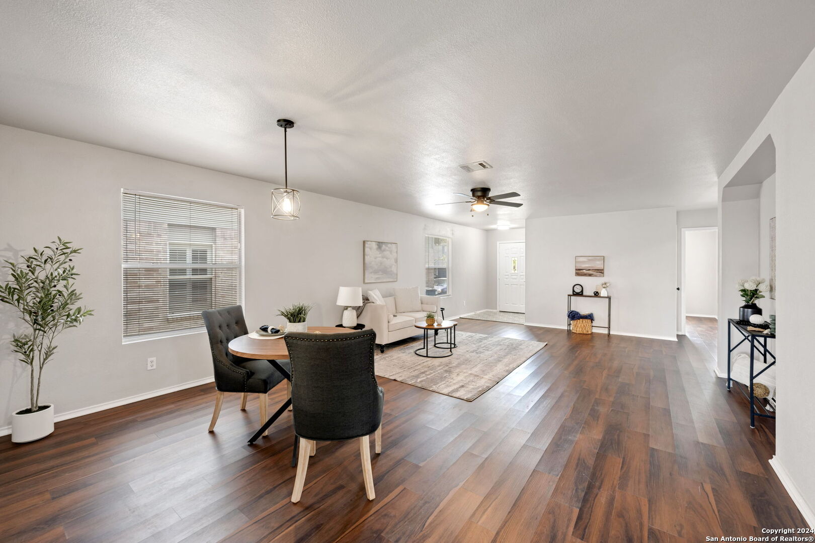 125 Pointe Loop Cibolo TX 78108
