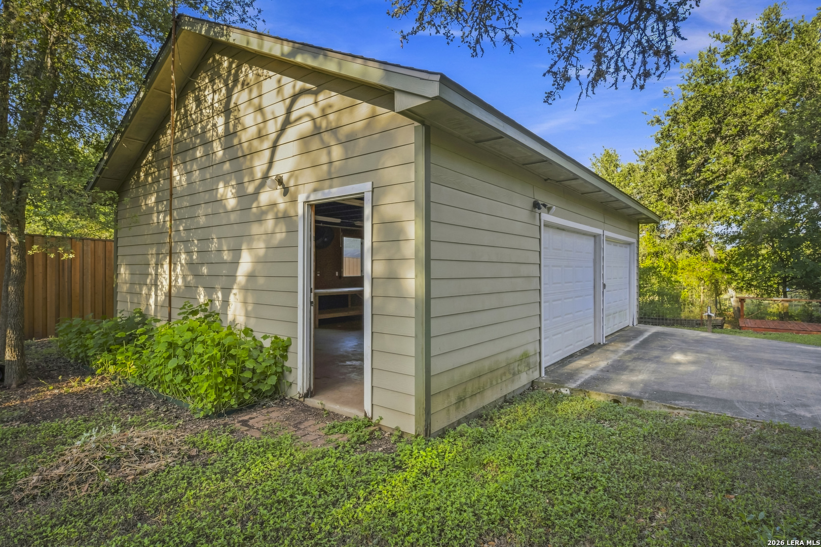 5212 Honeysuckle Branch Bulverde TX 78163