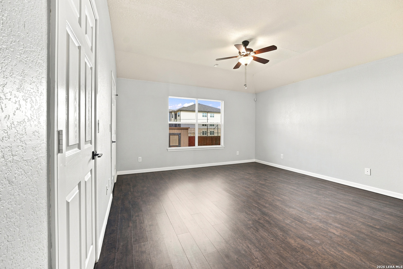 5107 Badland Beacon Converse TX 78109