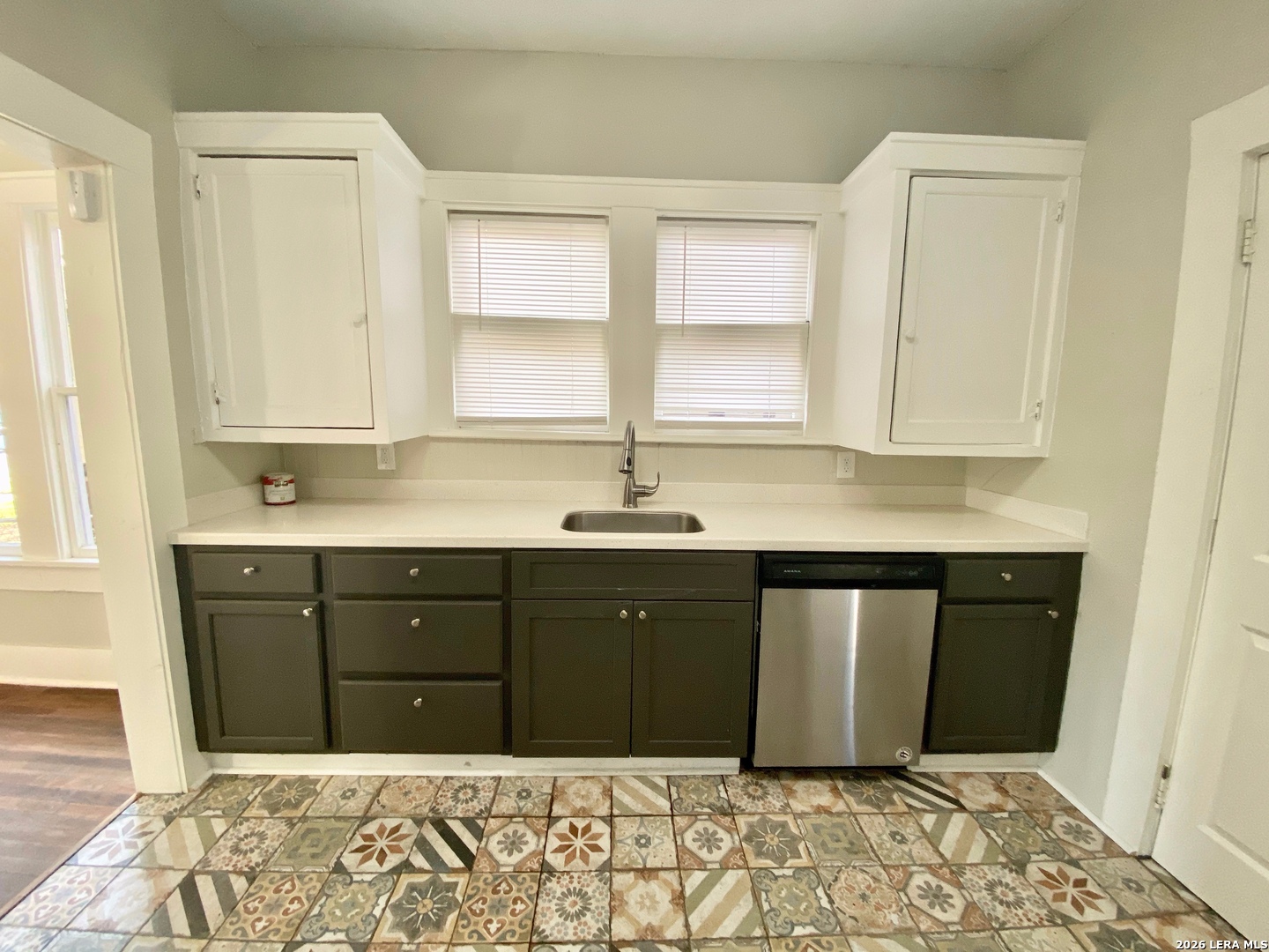1047 E Highland Boulevard San Antonio TX 78210