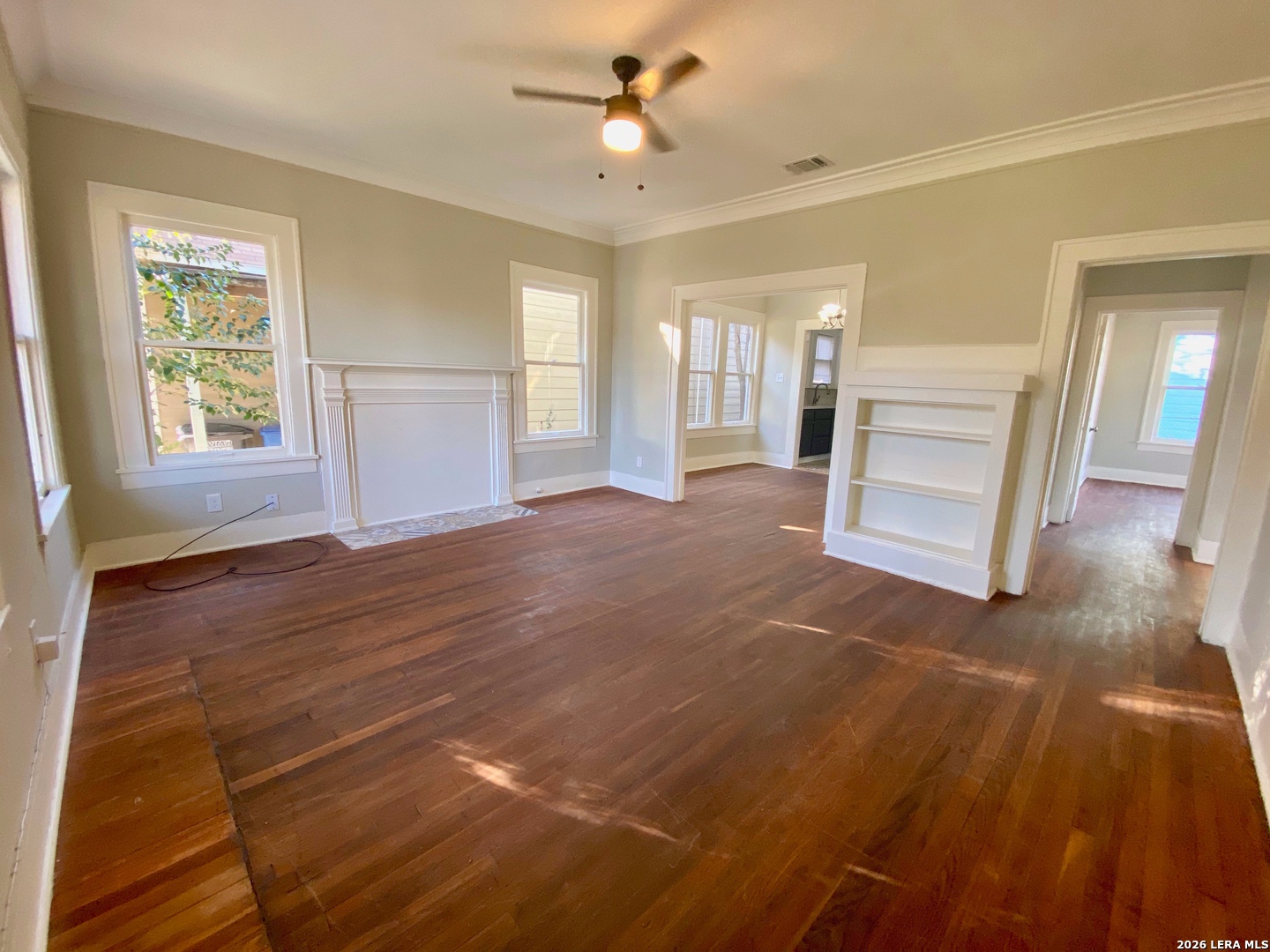1047 E Highland Boulevard San Antonio TX 78210