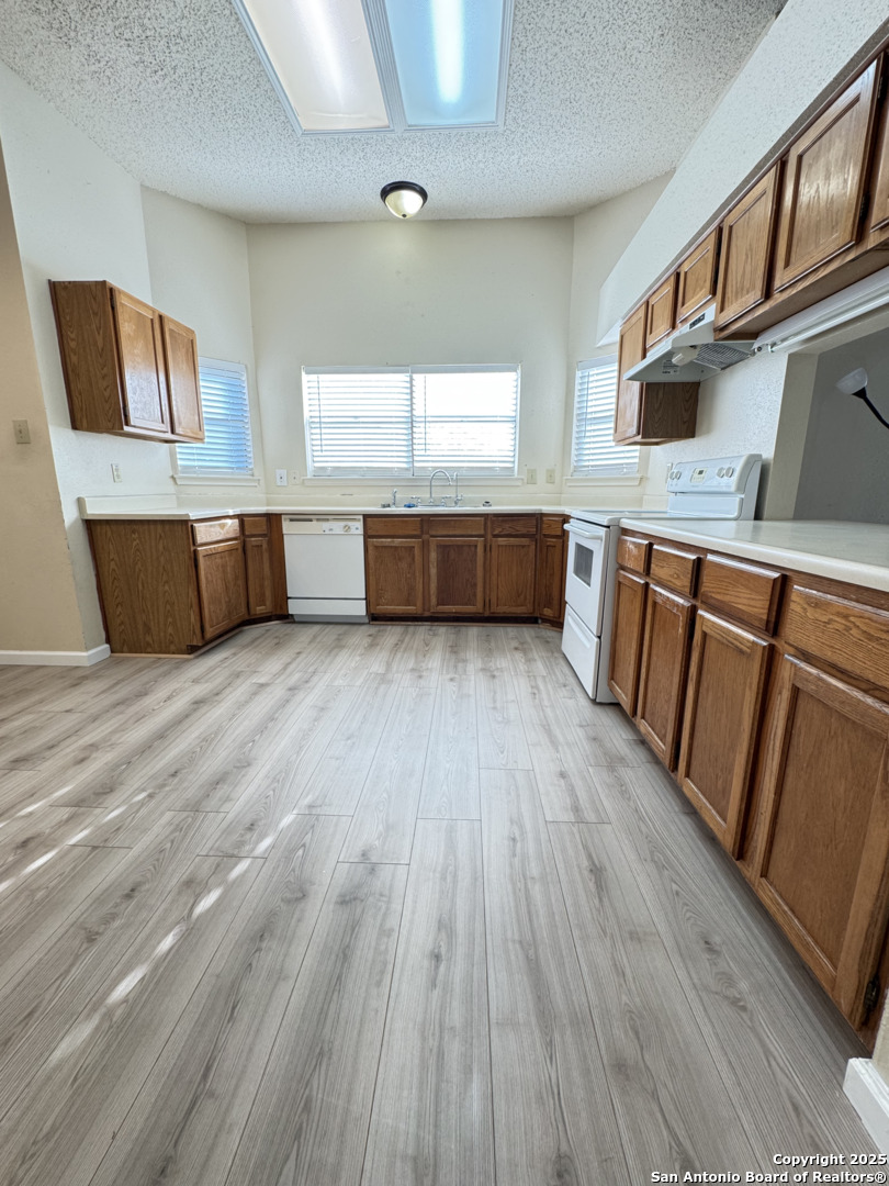 230 Saddlebrook Drive San Antonio TX 78245
