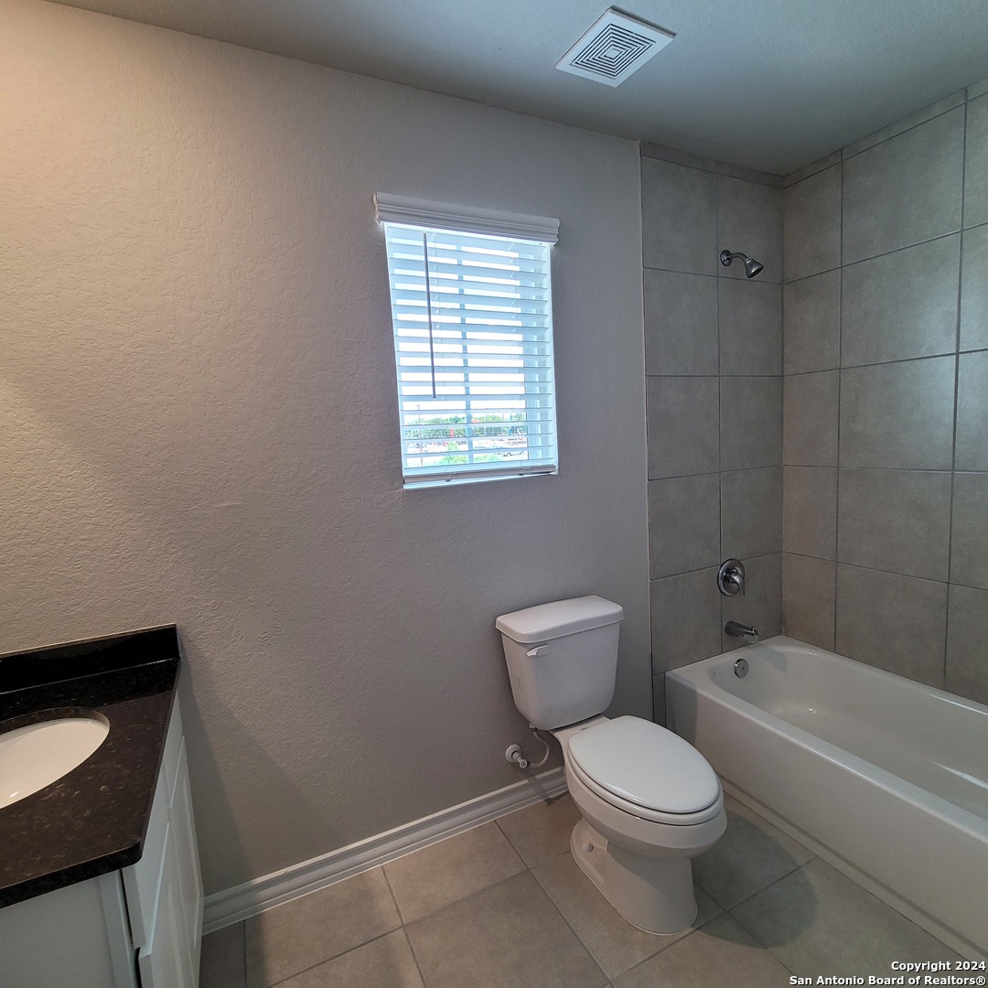 9918 Hazy Bend San Antonio TX 78239