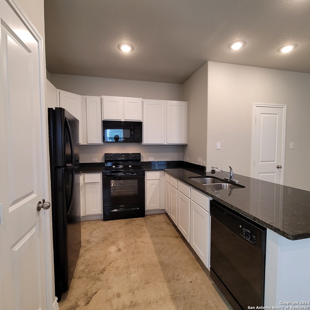 9918 Hazy Bend San Antonio TX 78239