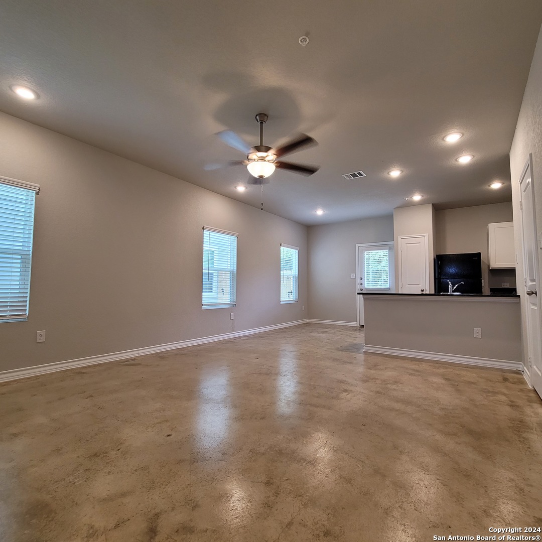 9918 Hazy Bend San Antonio TX 78239