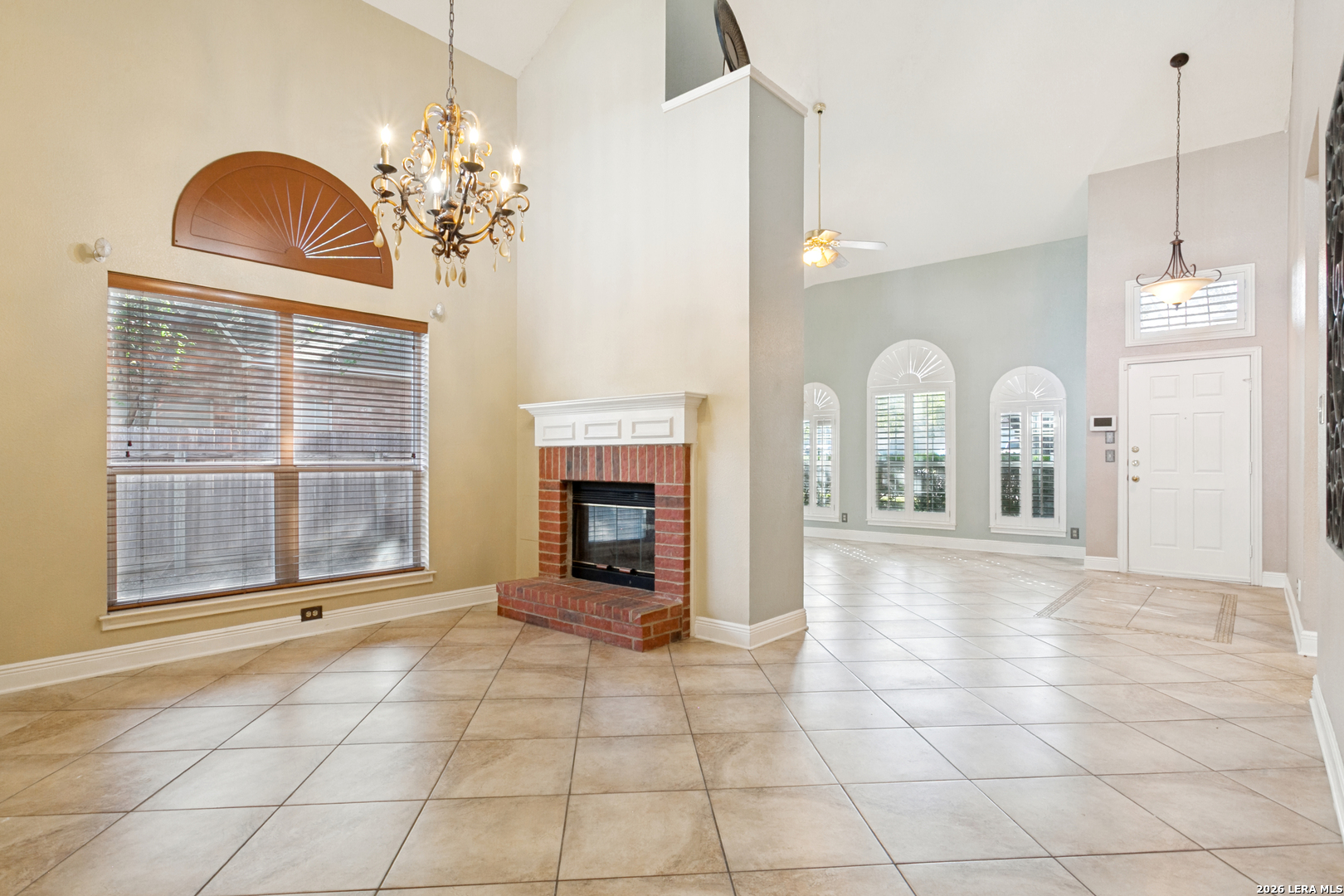 5803 Spring Crown San Antonio TX 78247
