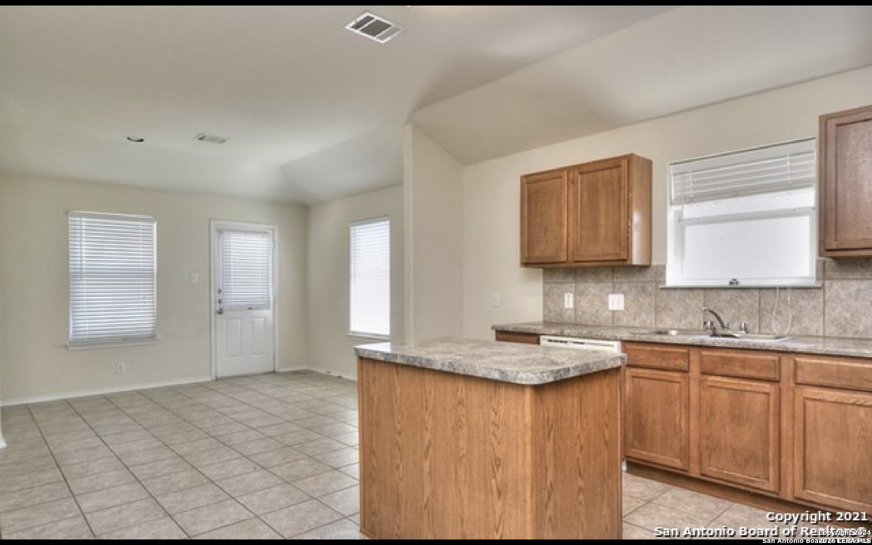 6641 Charles Field San Antonio TX 78238