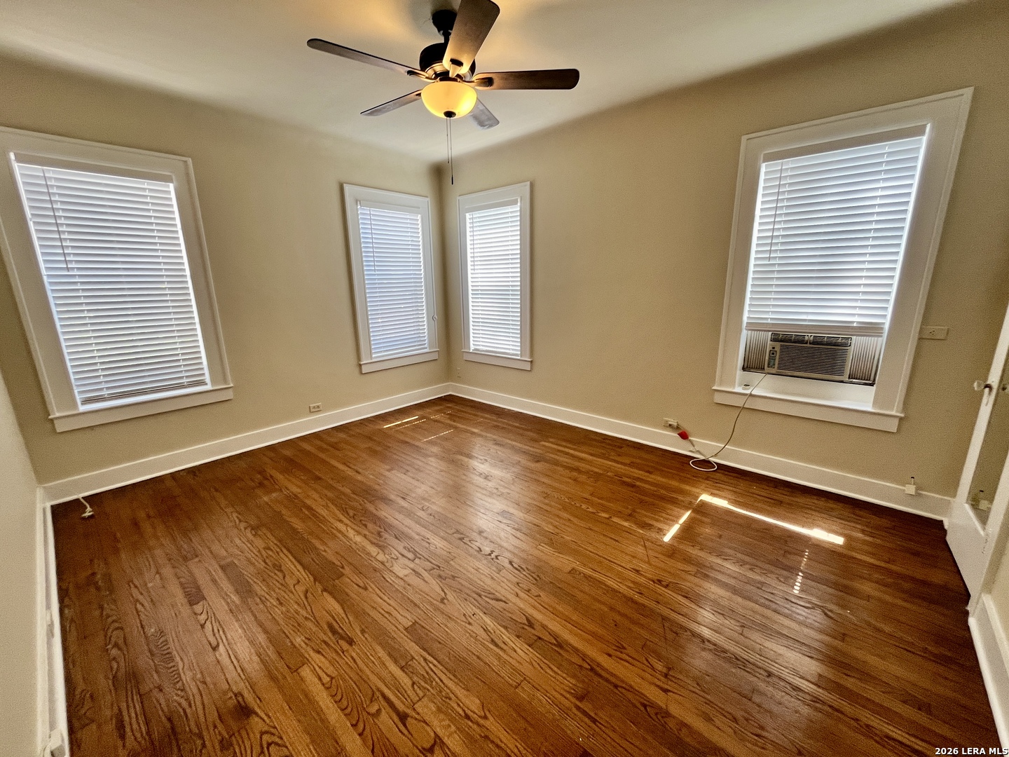 424 E Ashby Place San Antonio TX 78212