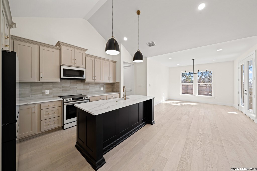 301 Bow Drive Kerrville TX 78028