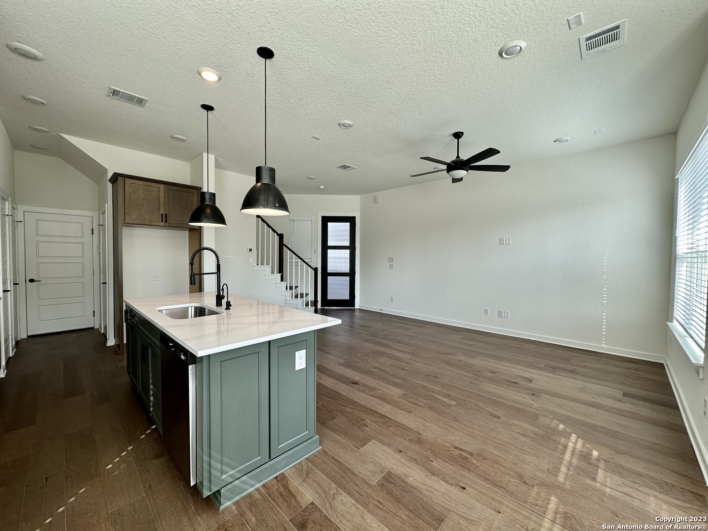 5843 Whitby Road San Antonio TX 78240