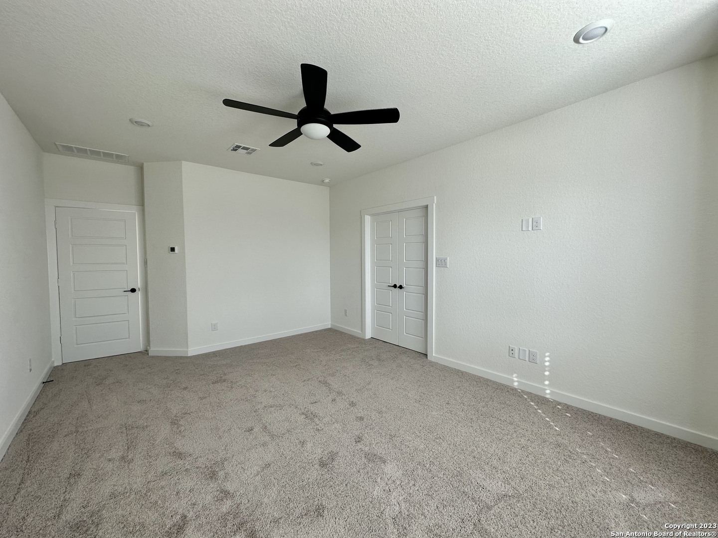 5843 Whitby Road San Antonio TX 78240