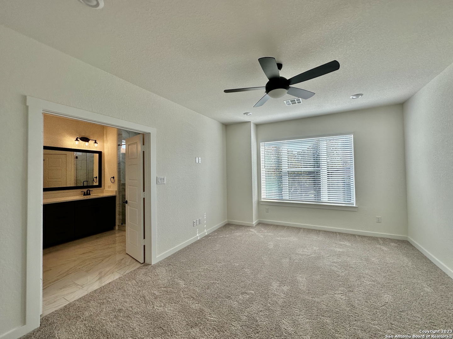 5843 Whitby Road San Antonio TX 78240