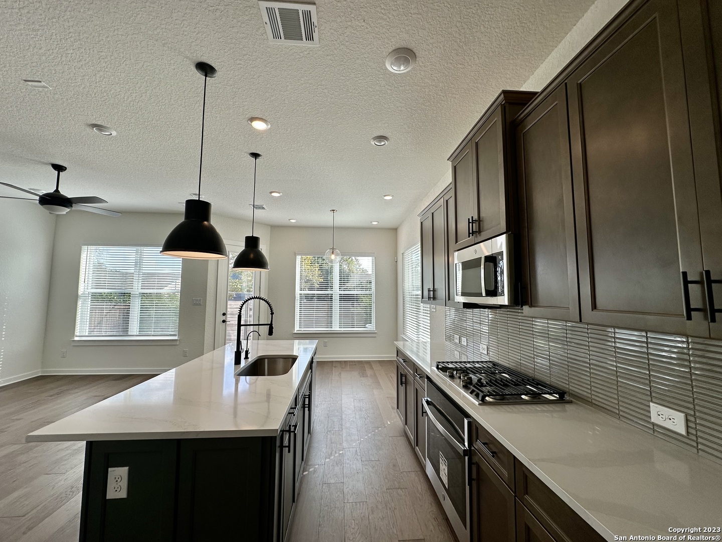 5843 Whitby Road San Antonio TX 78240