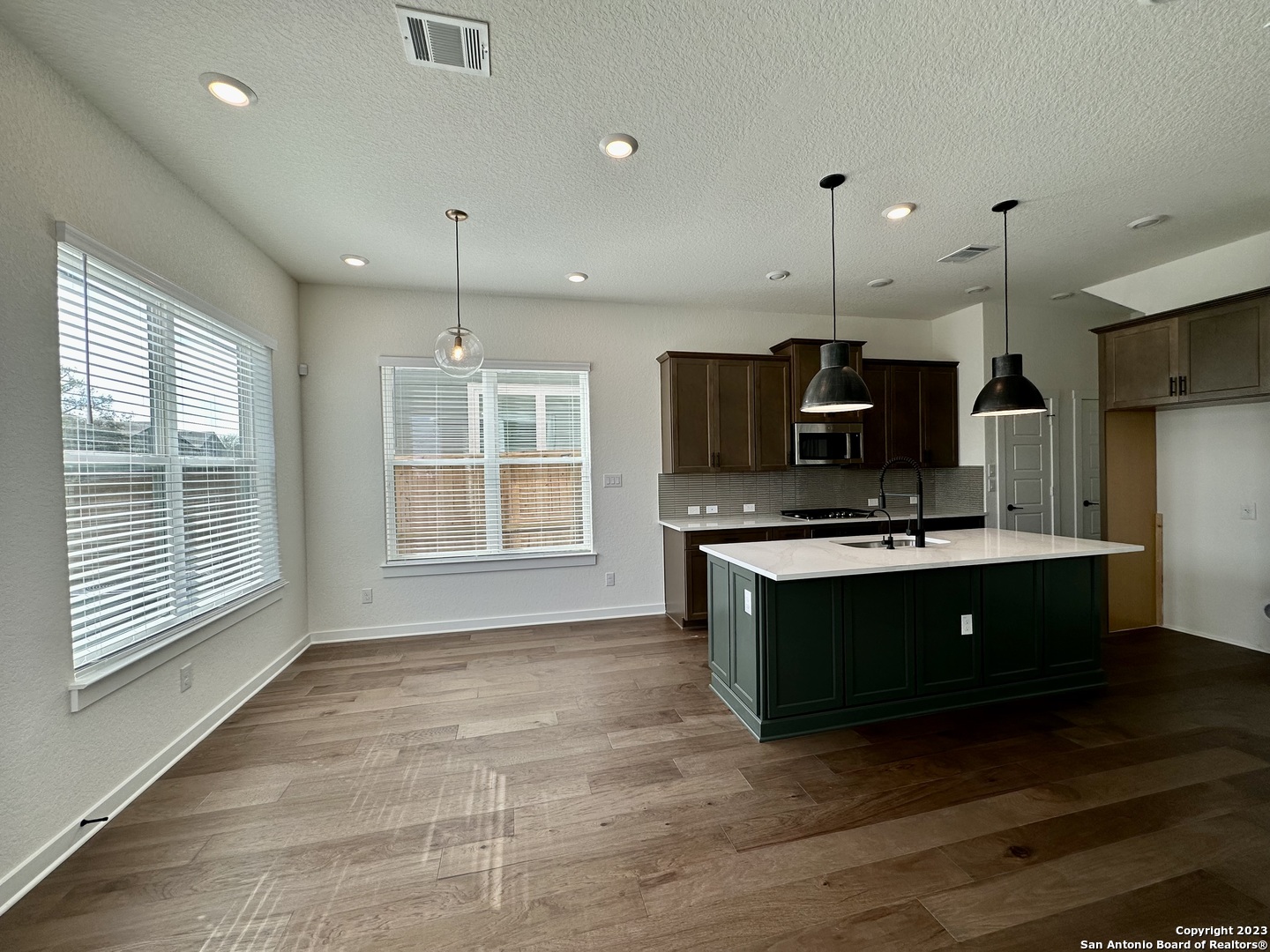 5843 Whitby Road San Antonio TX 78240