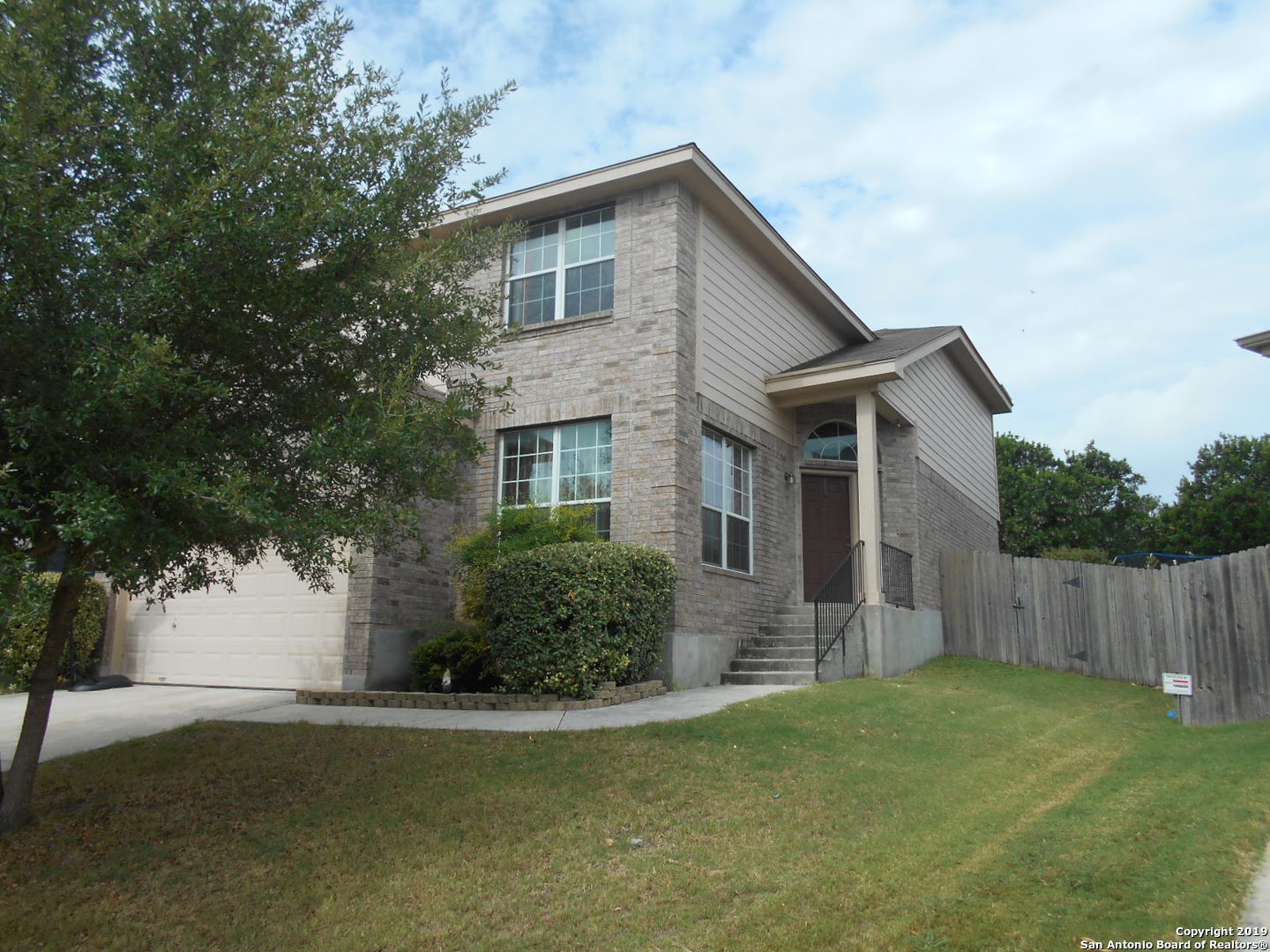 323 Hollow Trail San Antonio TX 78253