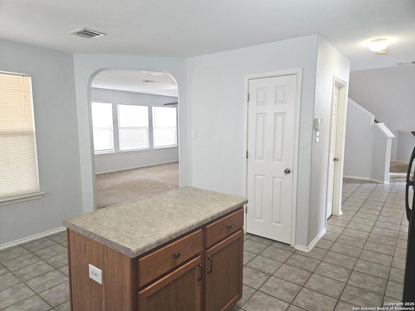 323 Hollow Trail San Antonio TX 78253