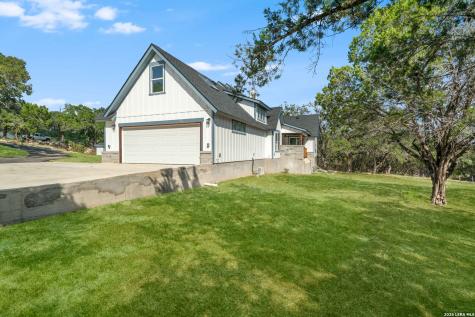 11608 Oak Country Helotes TX 78023