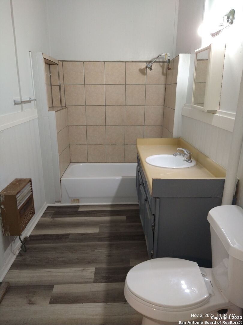 822 E Carson Street San Antonio TX 78208
