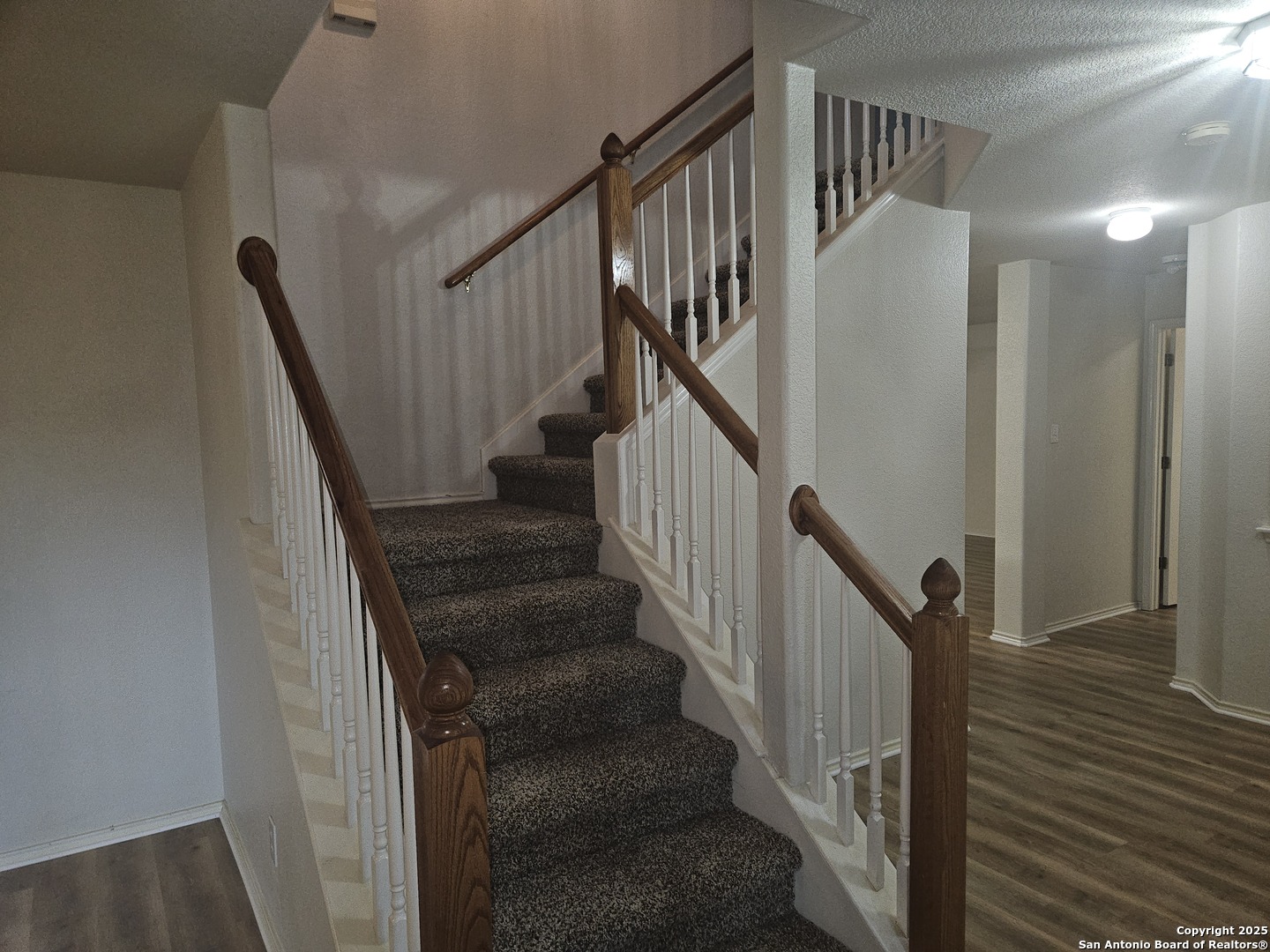 10602 Fairlong San Antonio TX 78254