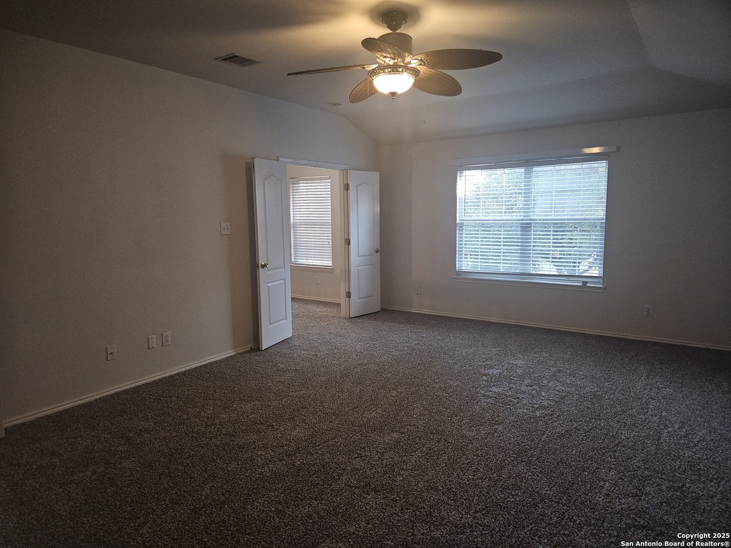 10602 Fairlong San Antonio TX 78254