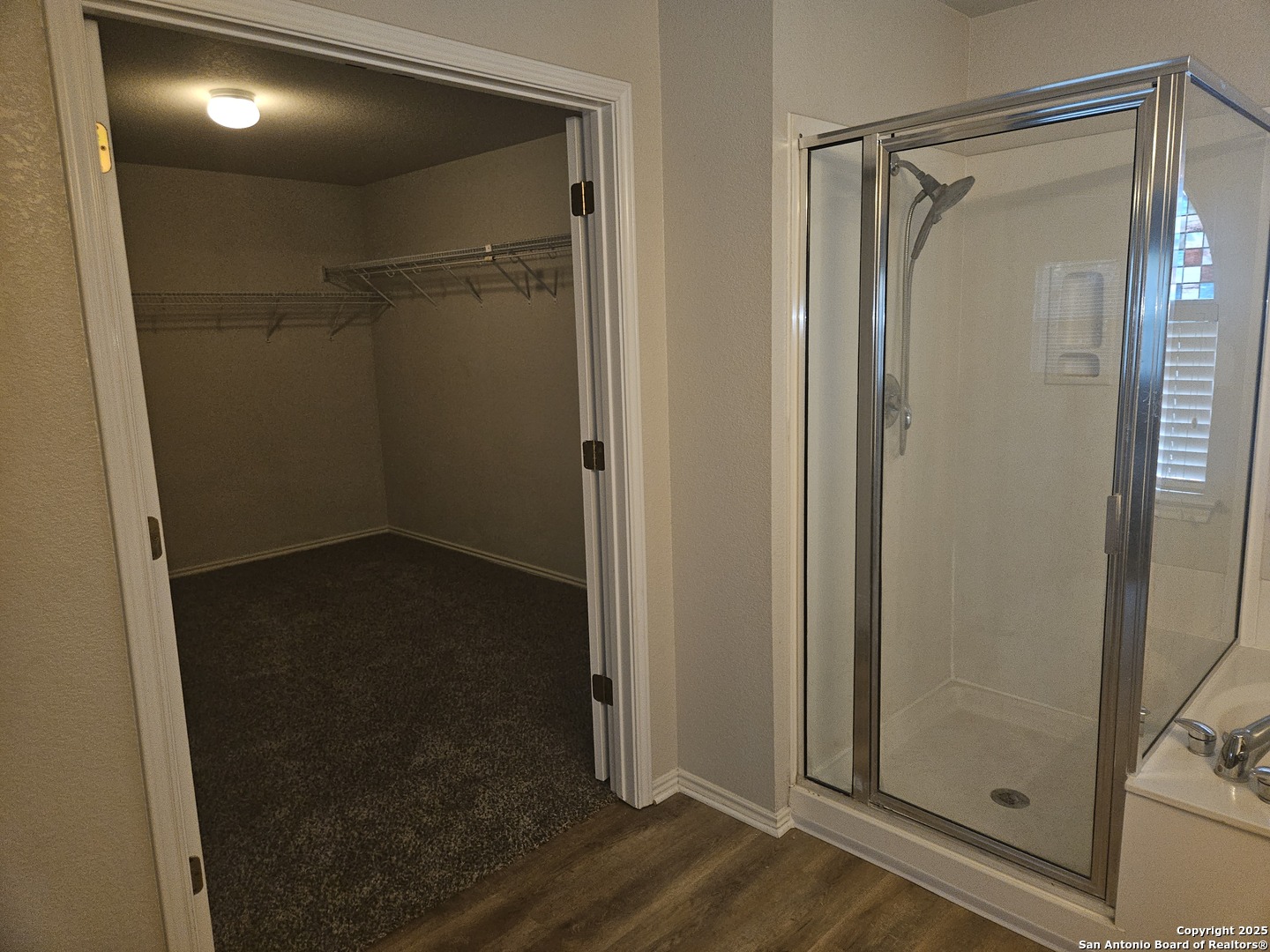 10602 Fairlong San Antonio TX 78254