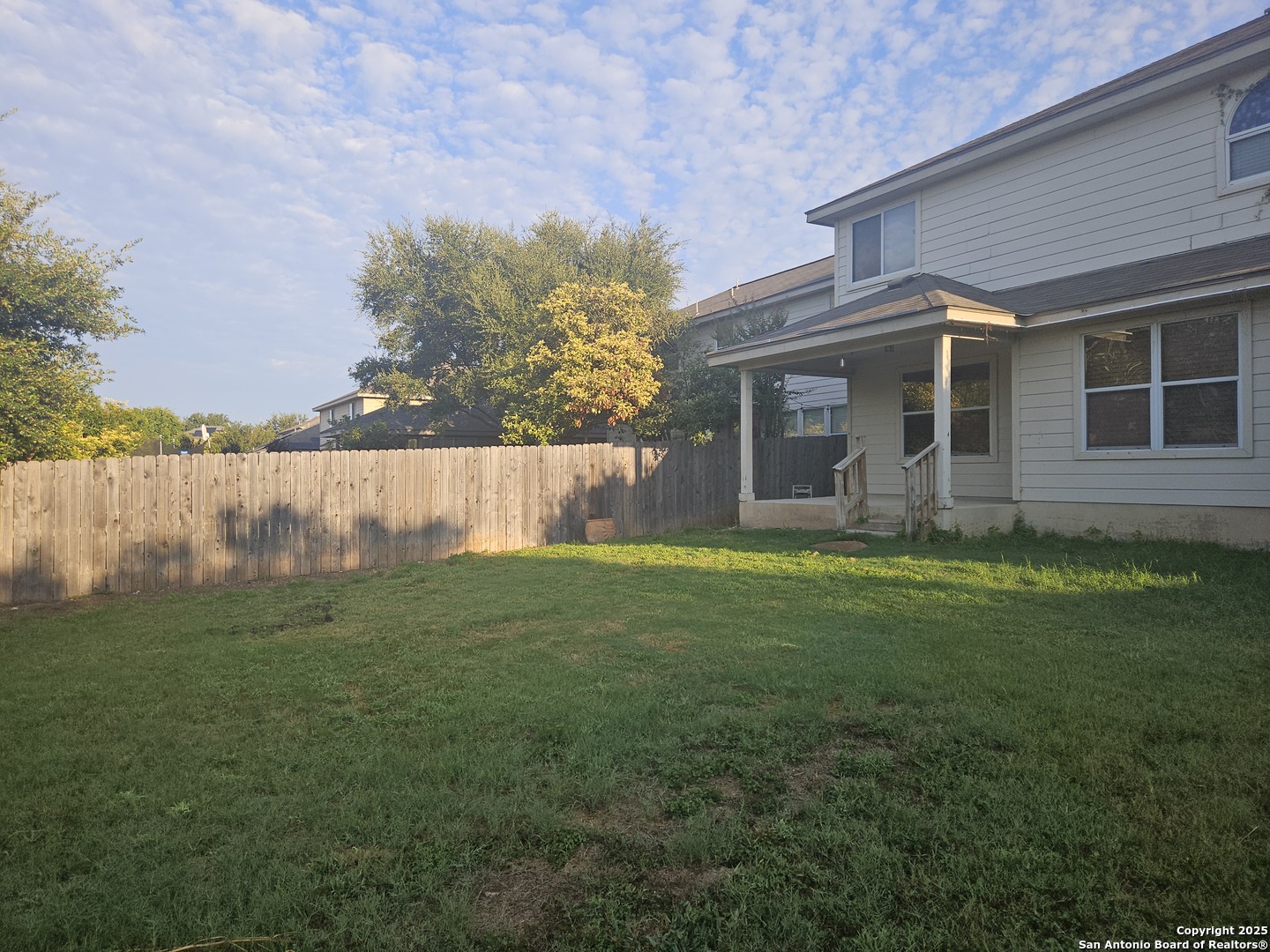 10602 Fairlong San Antonio TX 78254