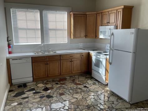102 Bailey Avenue San Antonio TX 78210