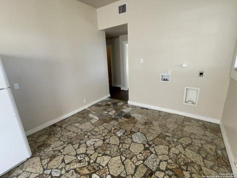 102 Bailey Avenue San Antonio TX 78210