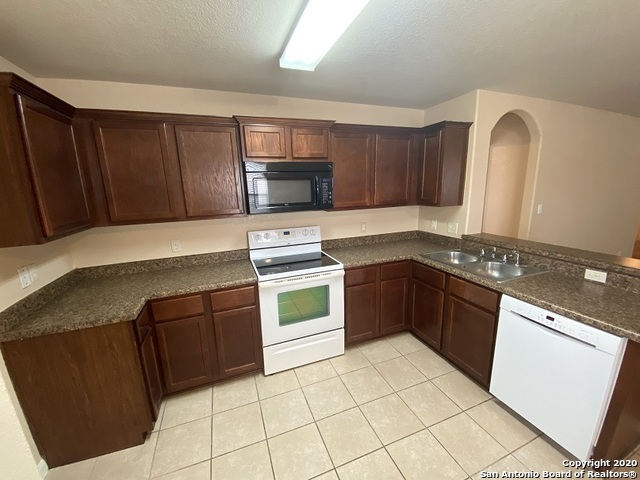6119 Luckey Run San Antonio TX 78252