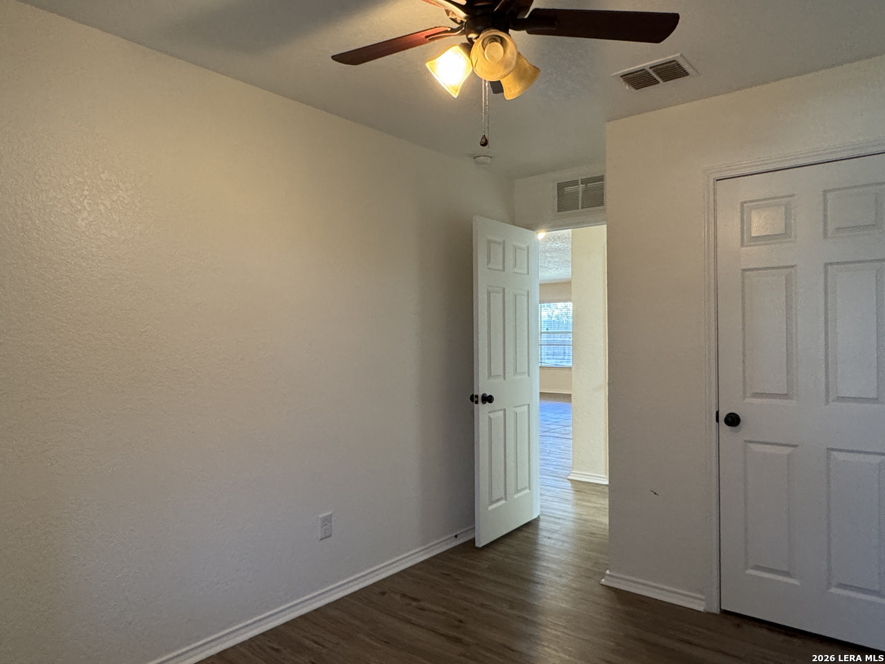 9022 Walking Creek San Antonio TX 78254