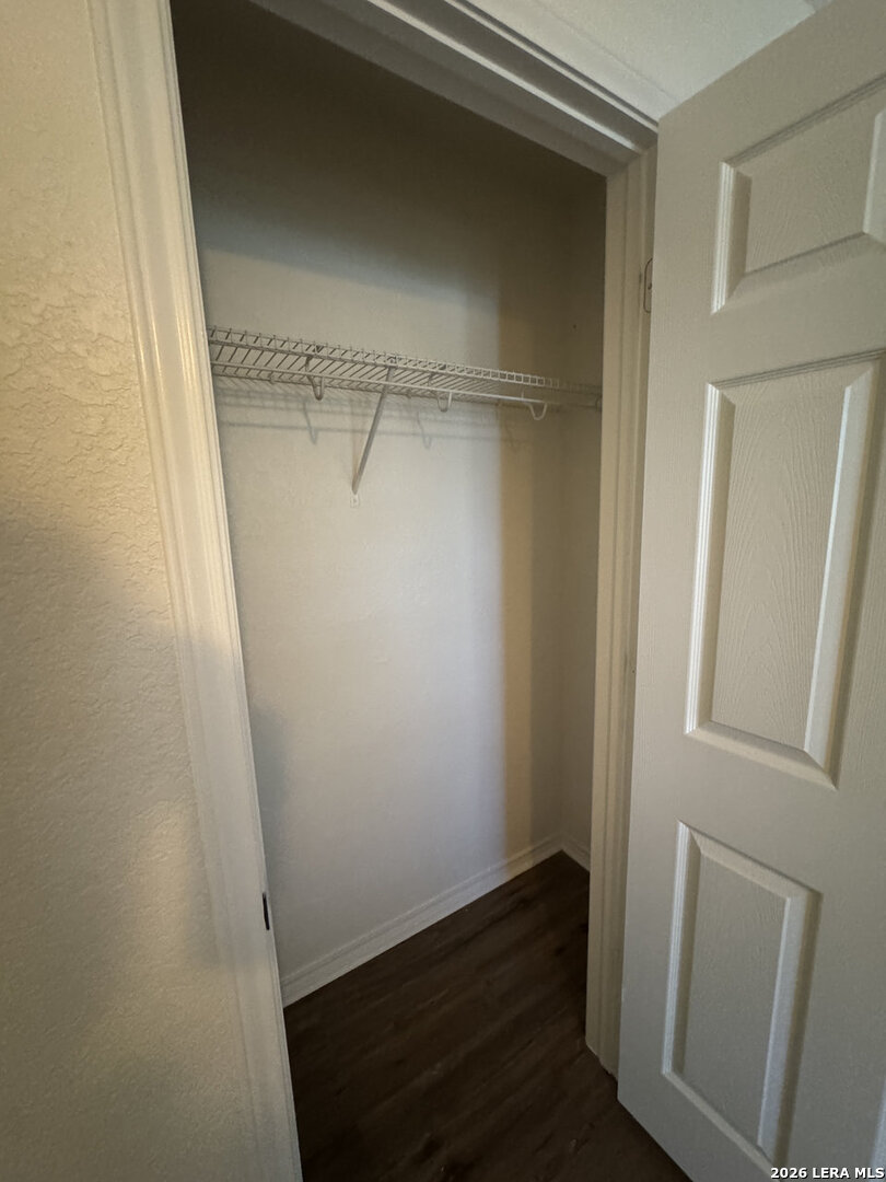 9022 Walking Creek San Antonio TX 78254
