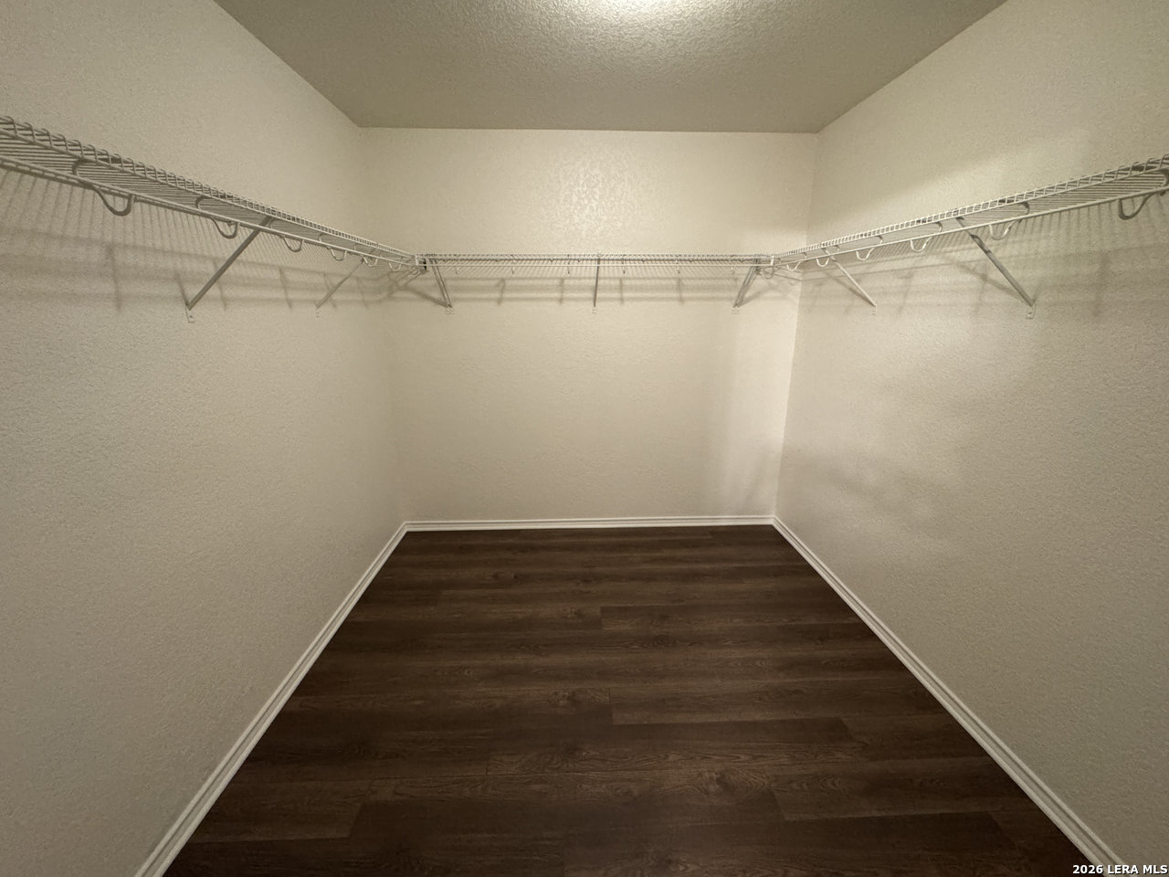 9022 Walking Creek San Antonio TX 78254