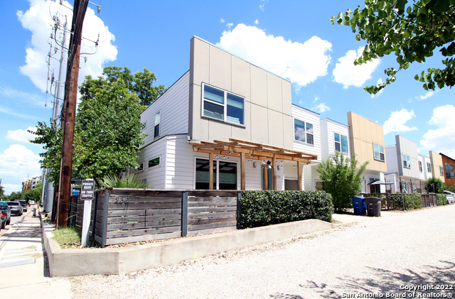 236 E Cevallos San Antonio TX 78204