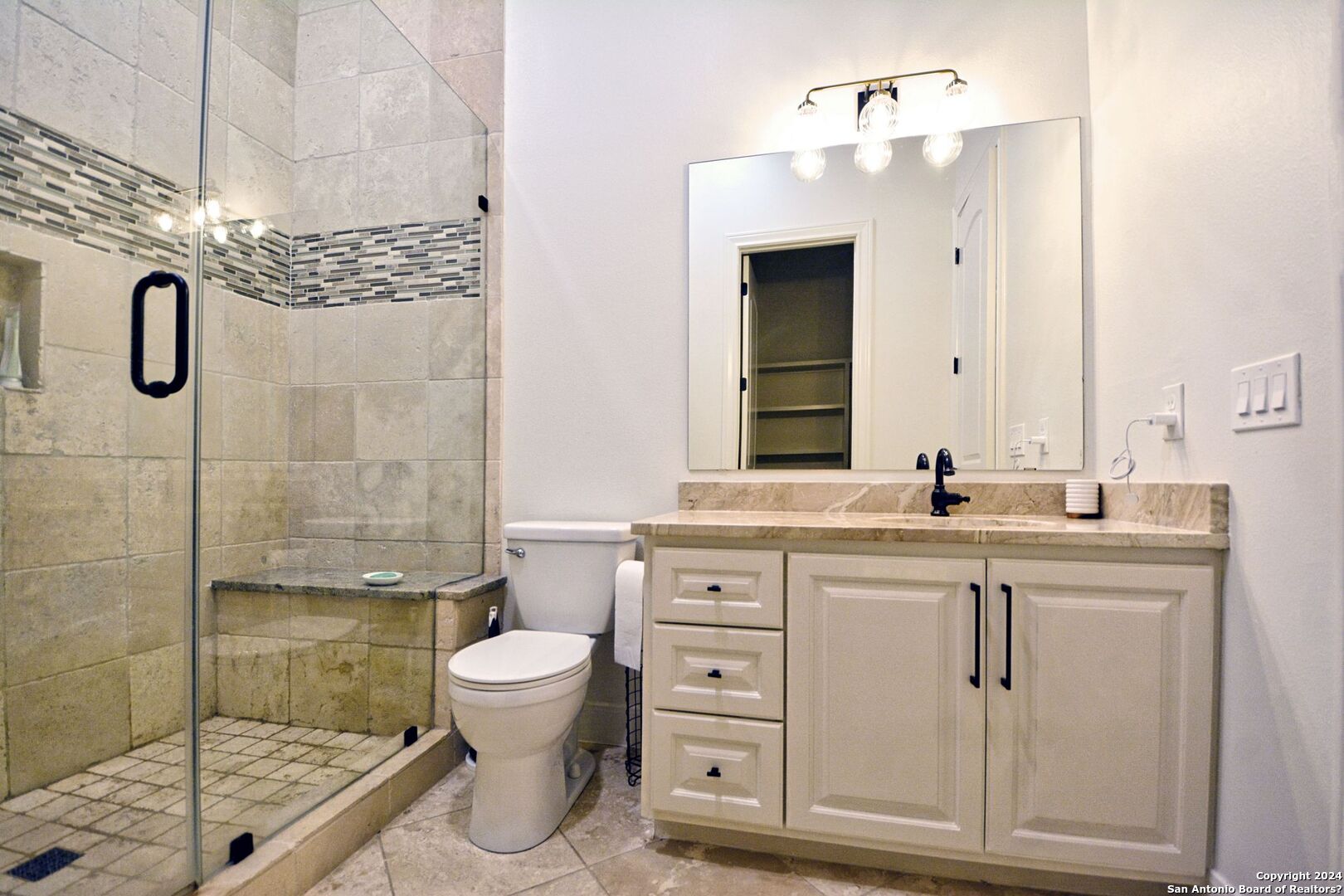 2253 Pinot Blanc New Braunfels TX 78132