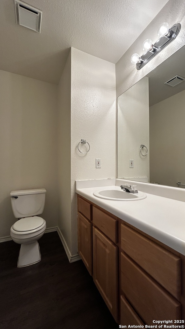 19 Coastal Lane San Antonio TX 78240