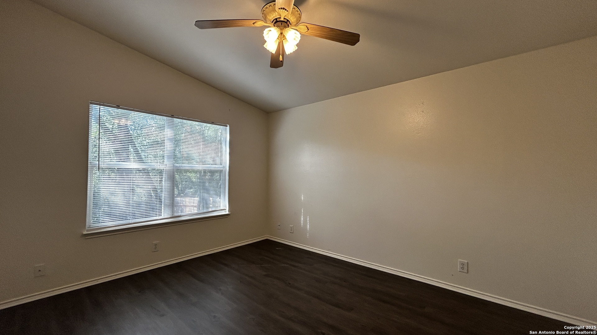 19 Coastal Lane San Antonio TX 78240