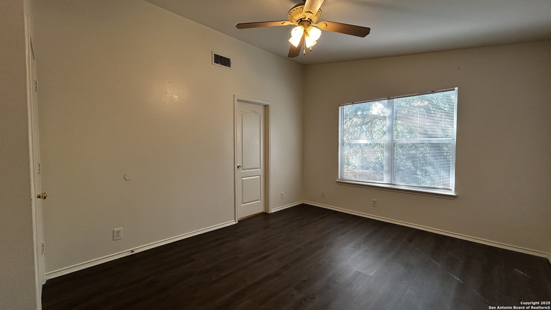 19 Coastal Lane San Antonio TX 78240