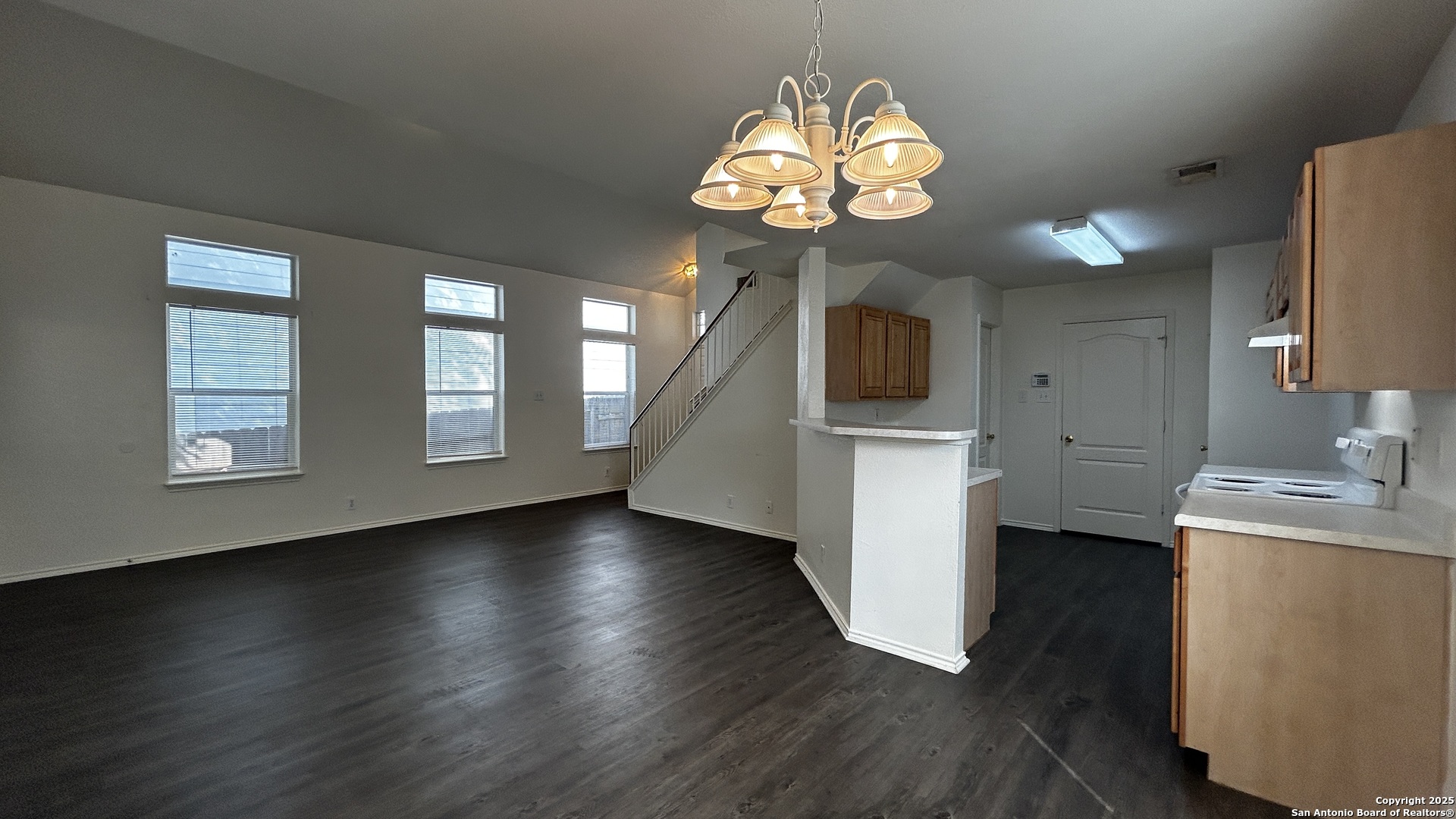 19 Coastal Lane San Antonio TX 78240