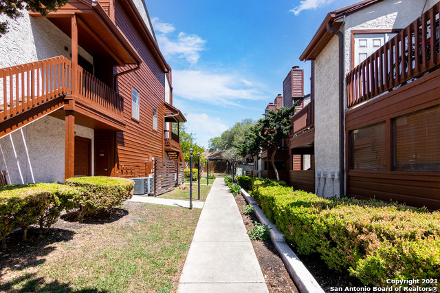 10527 Perrin Beitel Road San Antonio TX 78217