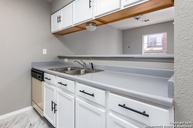 10527 Perrin Beitel Road San Antonio TX 78217