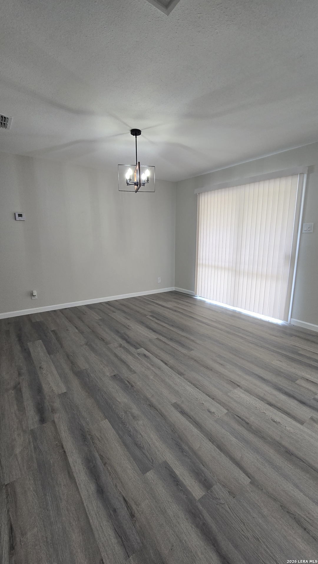 4811 Village View San Antonio TX 78218