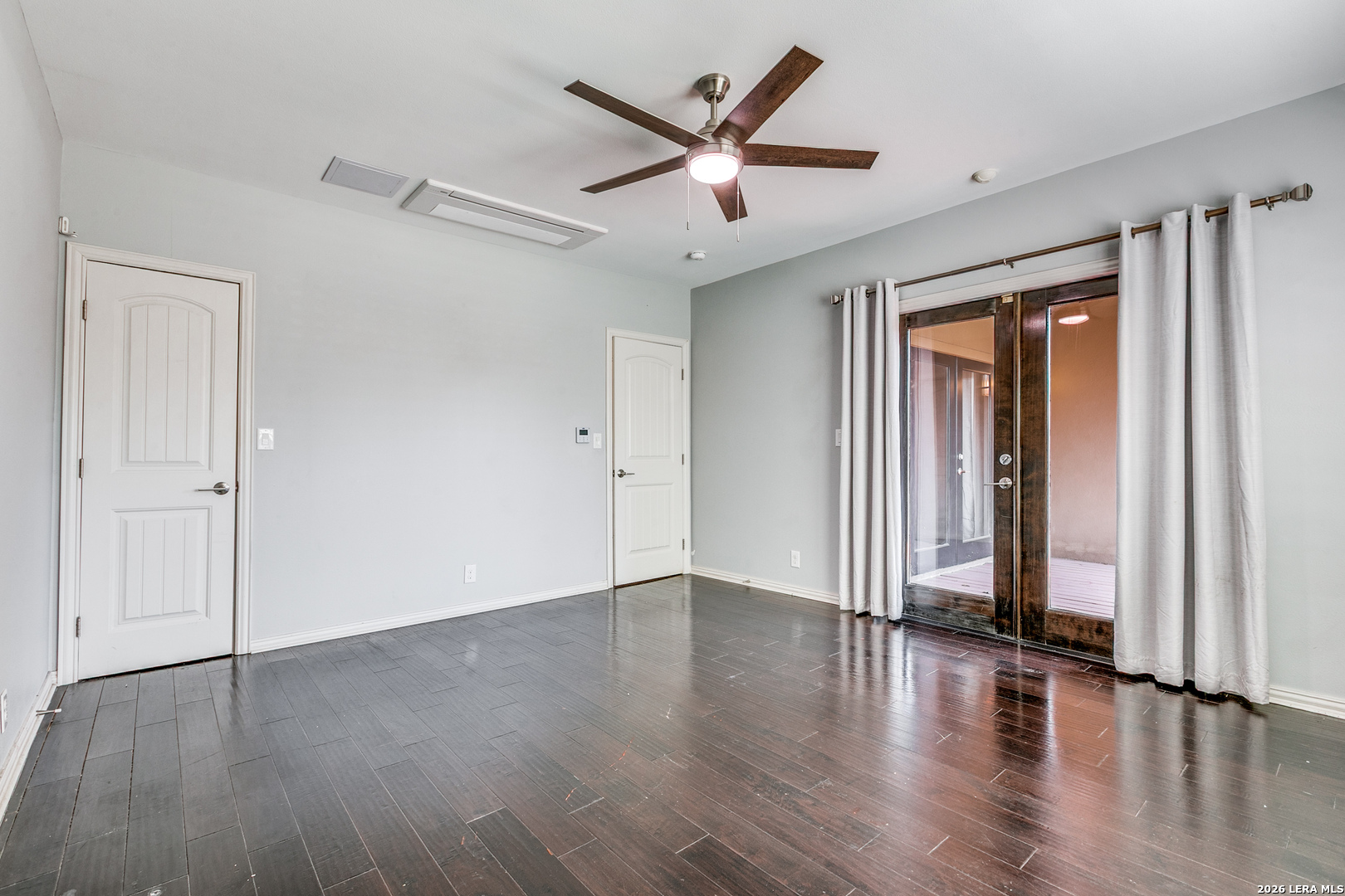 1714 W Summit San Antonio TX 78201