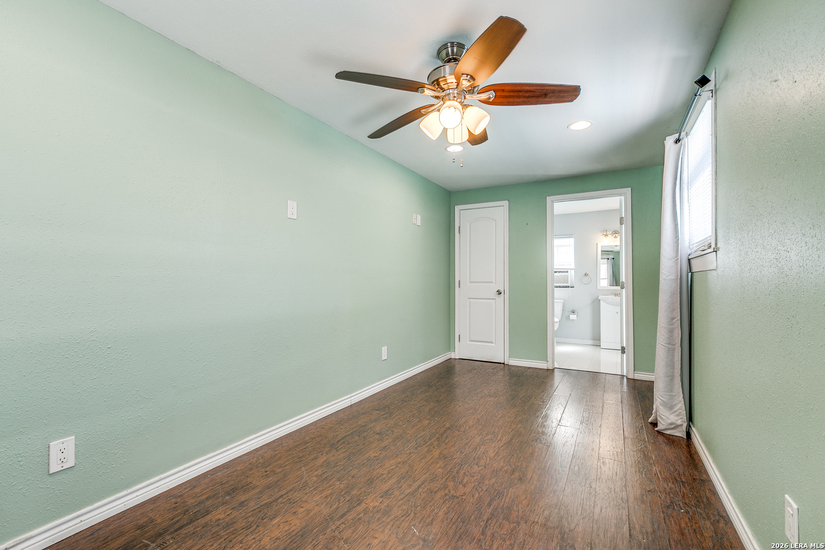 1714 W Summit San Antonio TX 78201