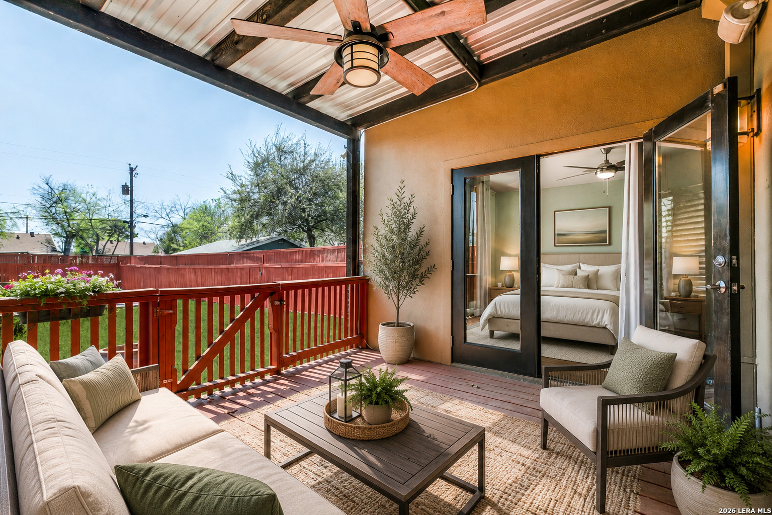 1714 W Summit San Antonio TX 78201
