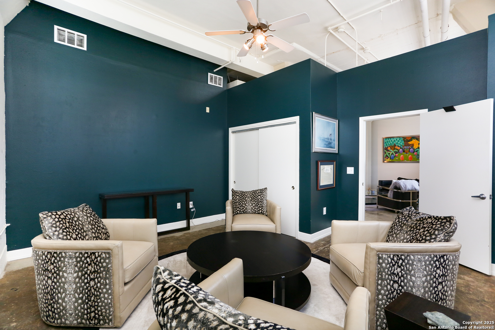 1401 S Flores San Antonio TX 78204