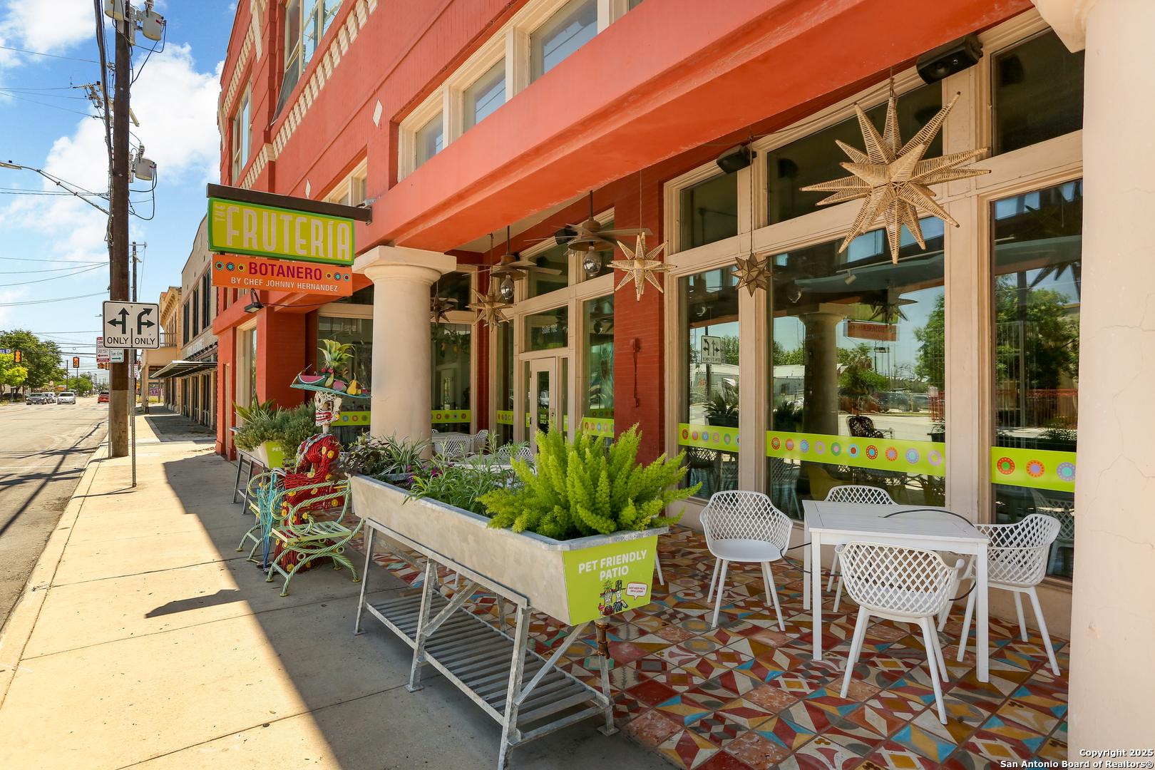 1401 S Flores San Antonio TX 78204