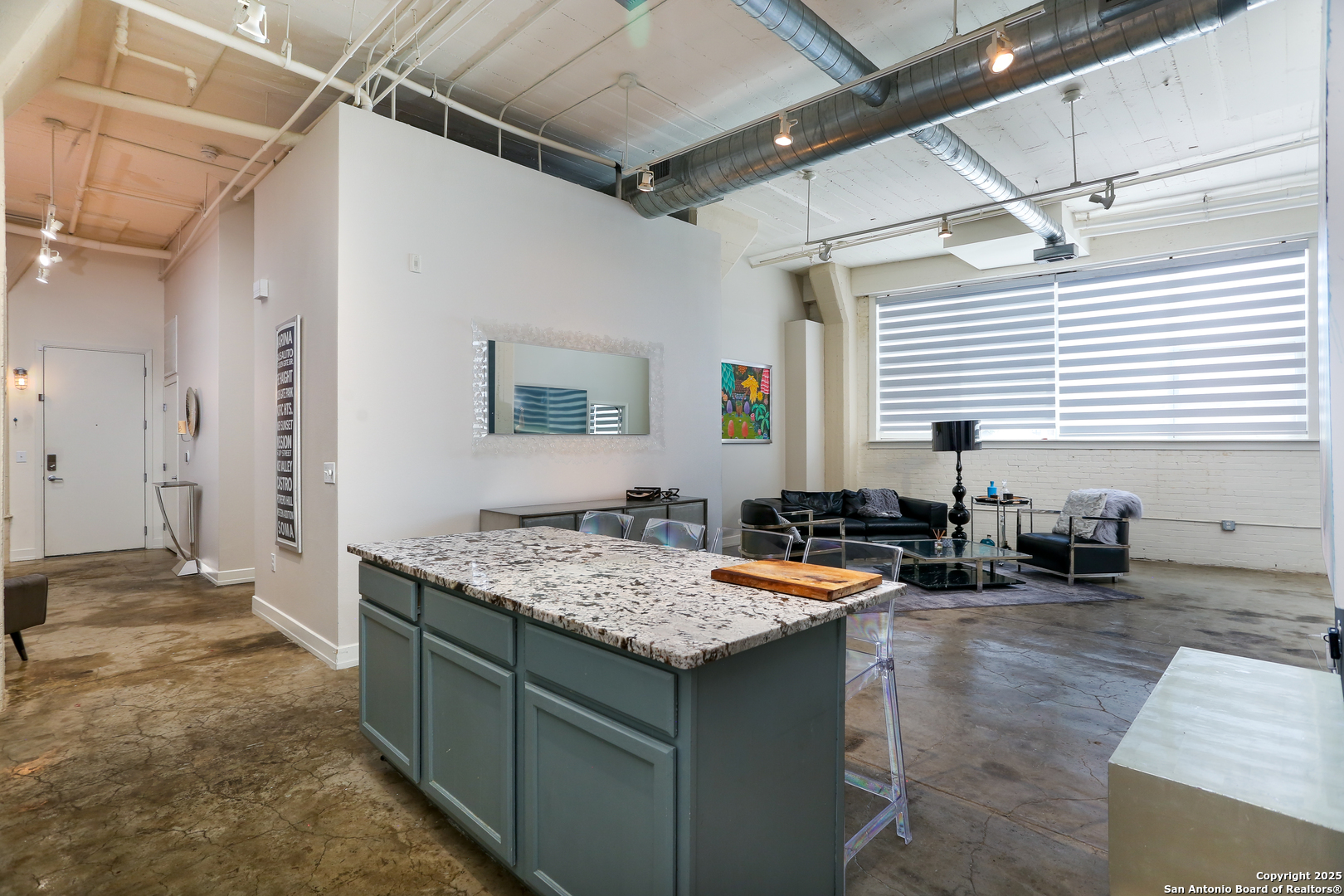 1401 S Flores San Antonio TX 78204